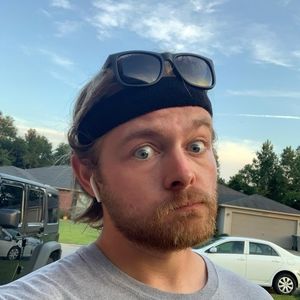 Meet your Posher, Lonnie